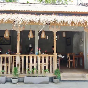 pacah-house.ubudhotelsnow.com/