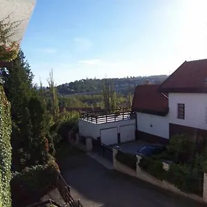 Отель Cikada, Прага