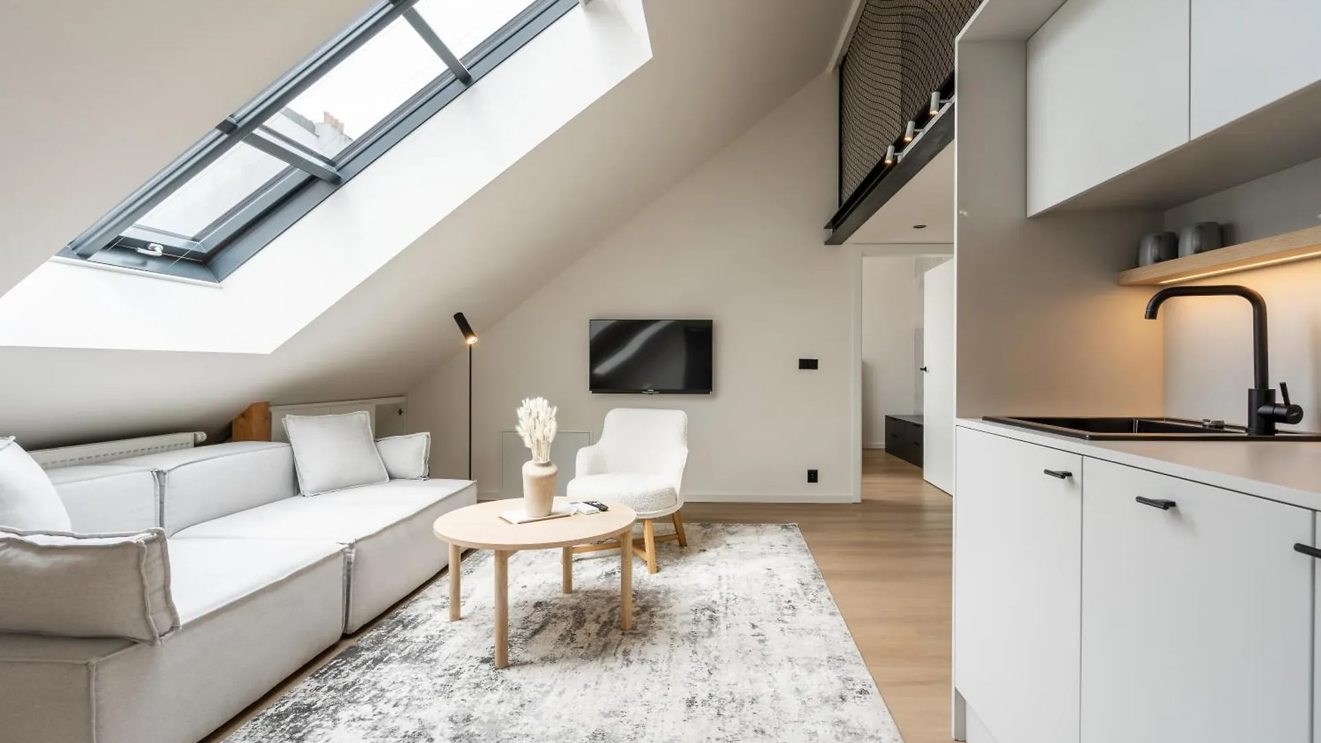 Aparthotel Honest Karlin Praga