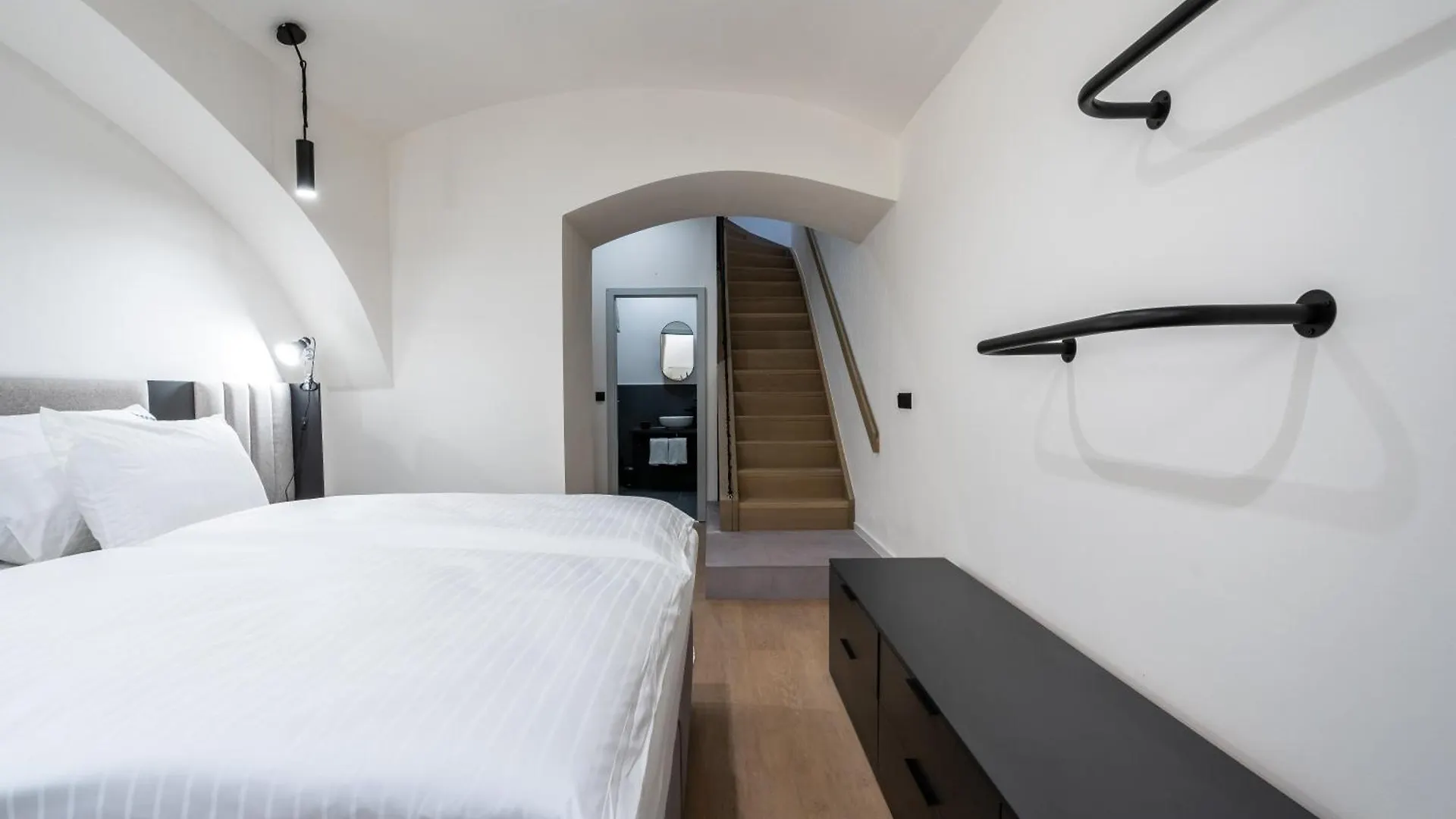 Aparthotel Honest Karlin Praga